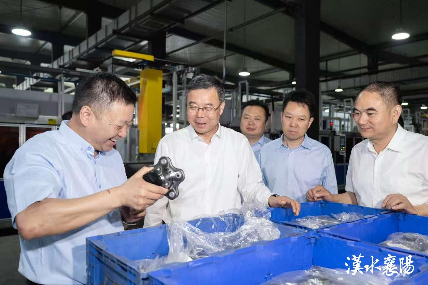 吴海涛：发挥枢纽功能和平台优势 推动外贸与产业融合发展