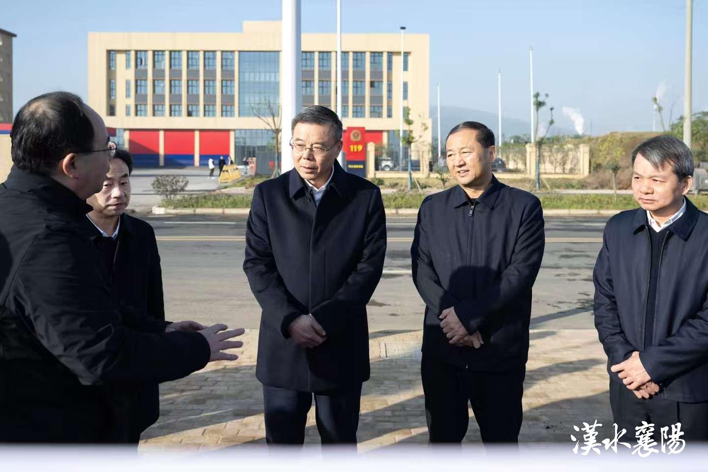 吴海涛到宜城市宣讲党的二十届四中全会精神并开展调研