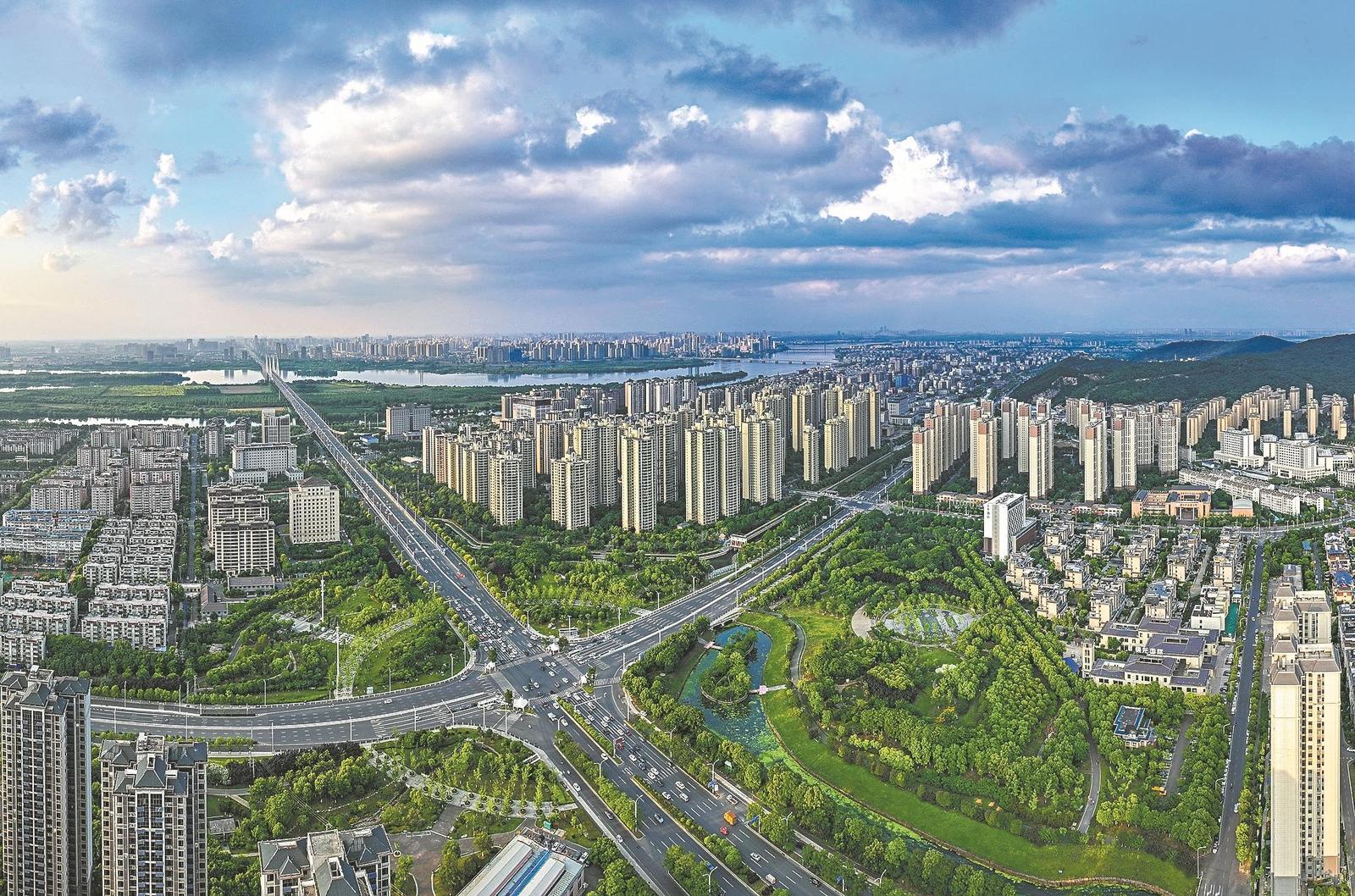 襄阳日报-2026-05-19-01-要闻-绿意盎然(简图).jpg